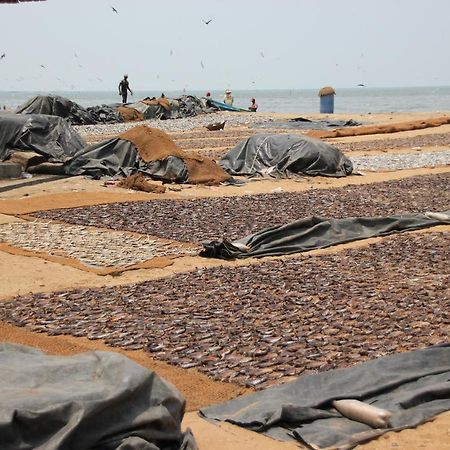 Oyo 270 Pavana Resort Negombo Kültér fotó